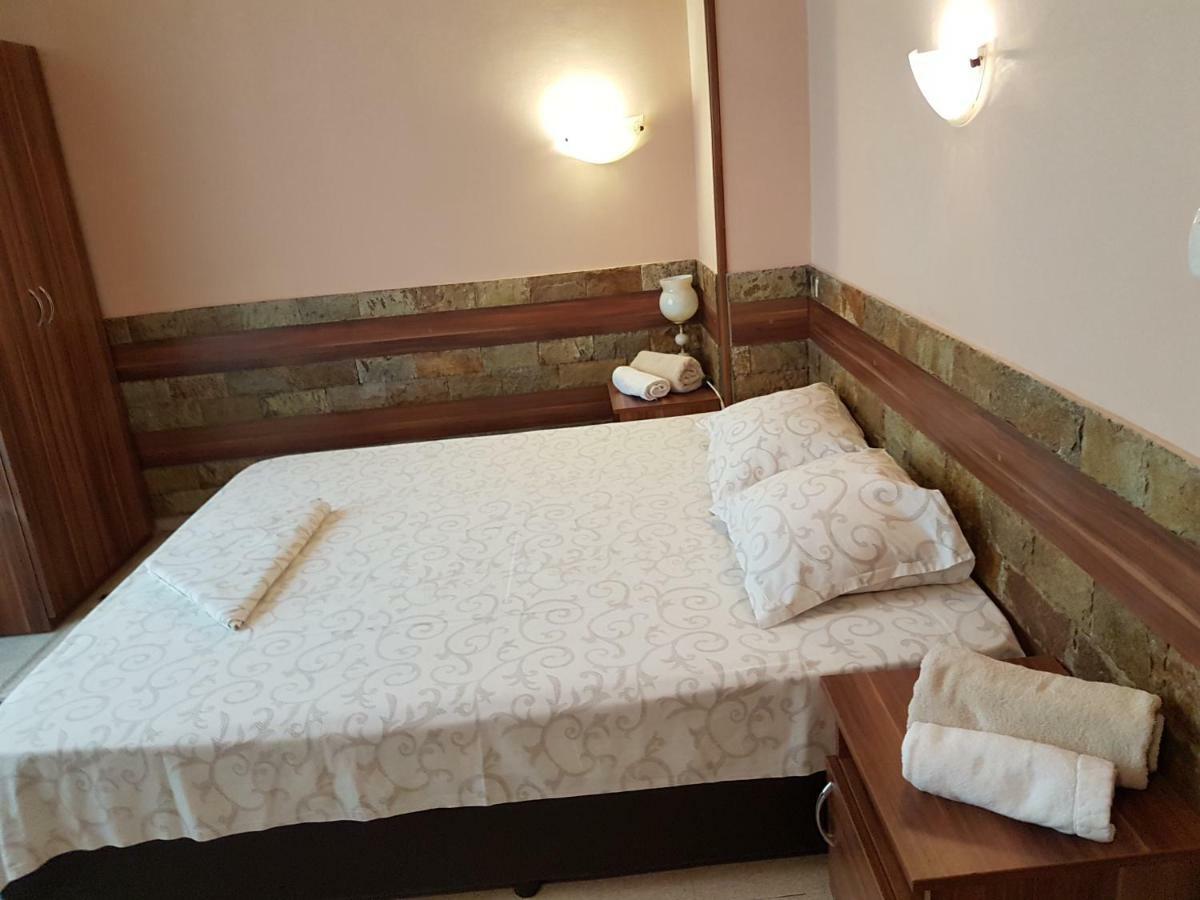 Family Hotel Zhelkovi - Olympia Kharmanli المظهر الخارجي الصورة