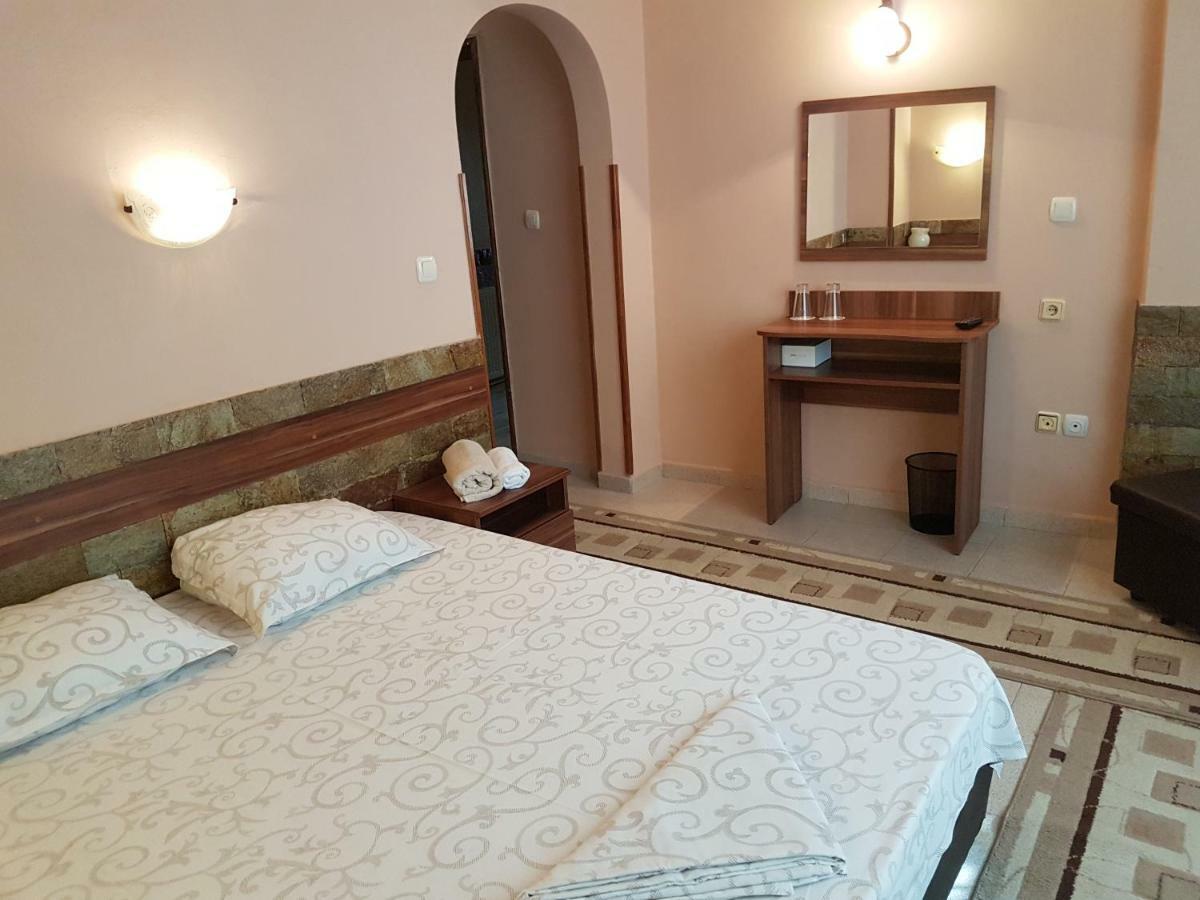 Family Hotel Zhelkovi - Olympia Kharmanli المظهر الخارجي الصورة